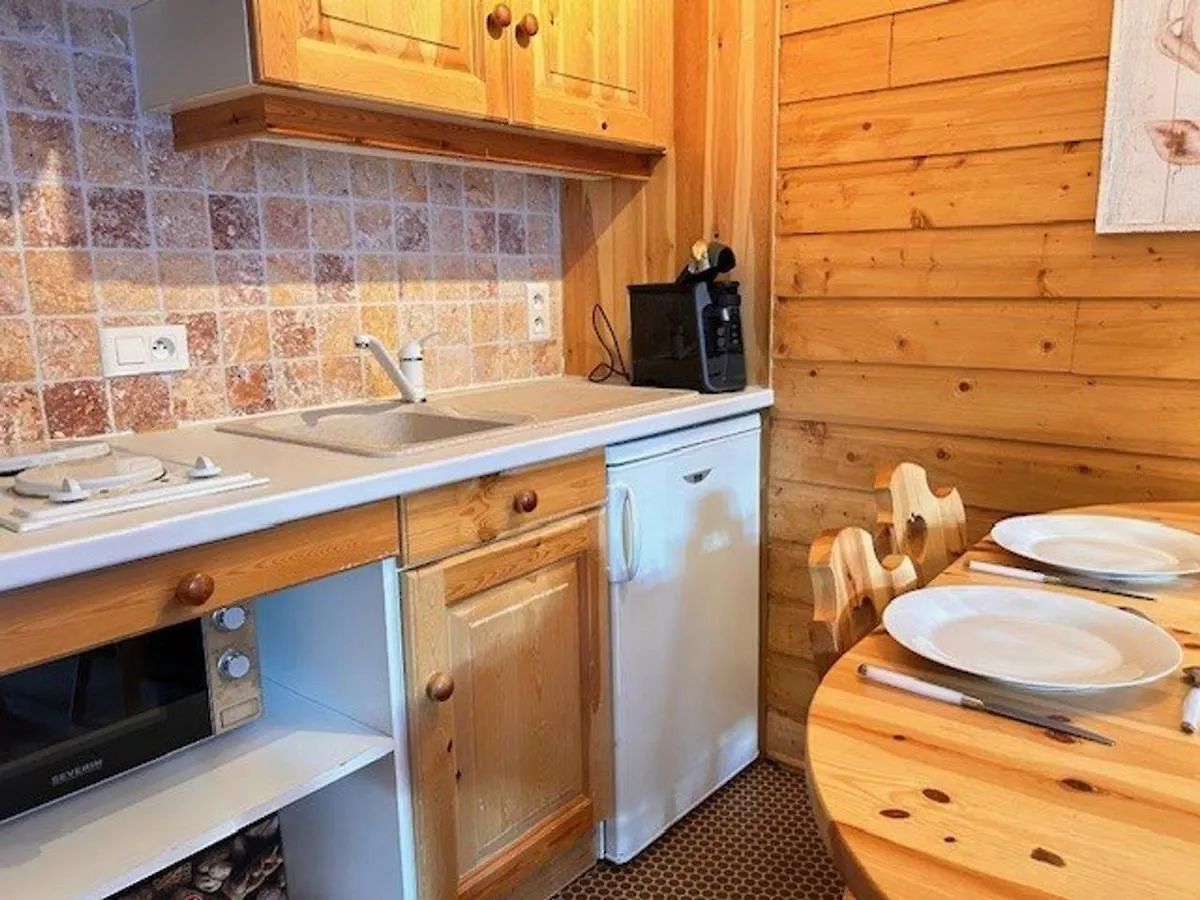 Lejlighed Studio Calme Et Fonctionnel, Pied De Pistes, Pour 5 Personnes, Balcon Sud - Risoul 1850 - Fr-1-330-571
